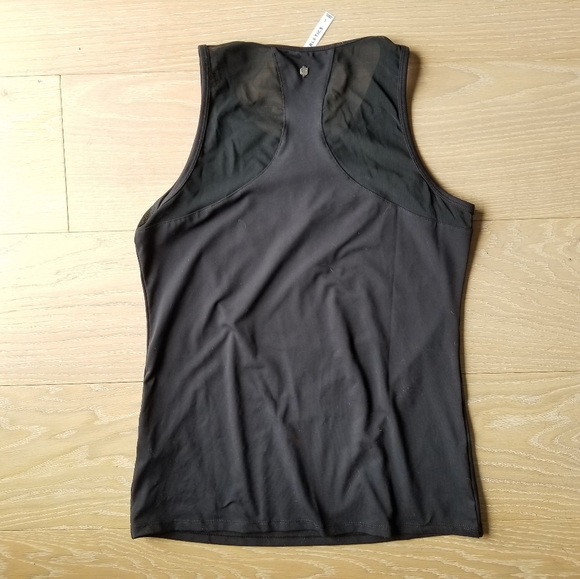 Fabletics helena tank - Picture 3 of 4